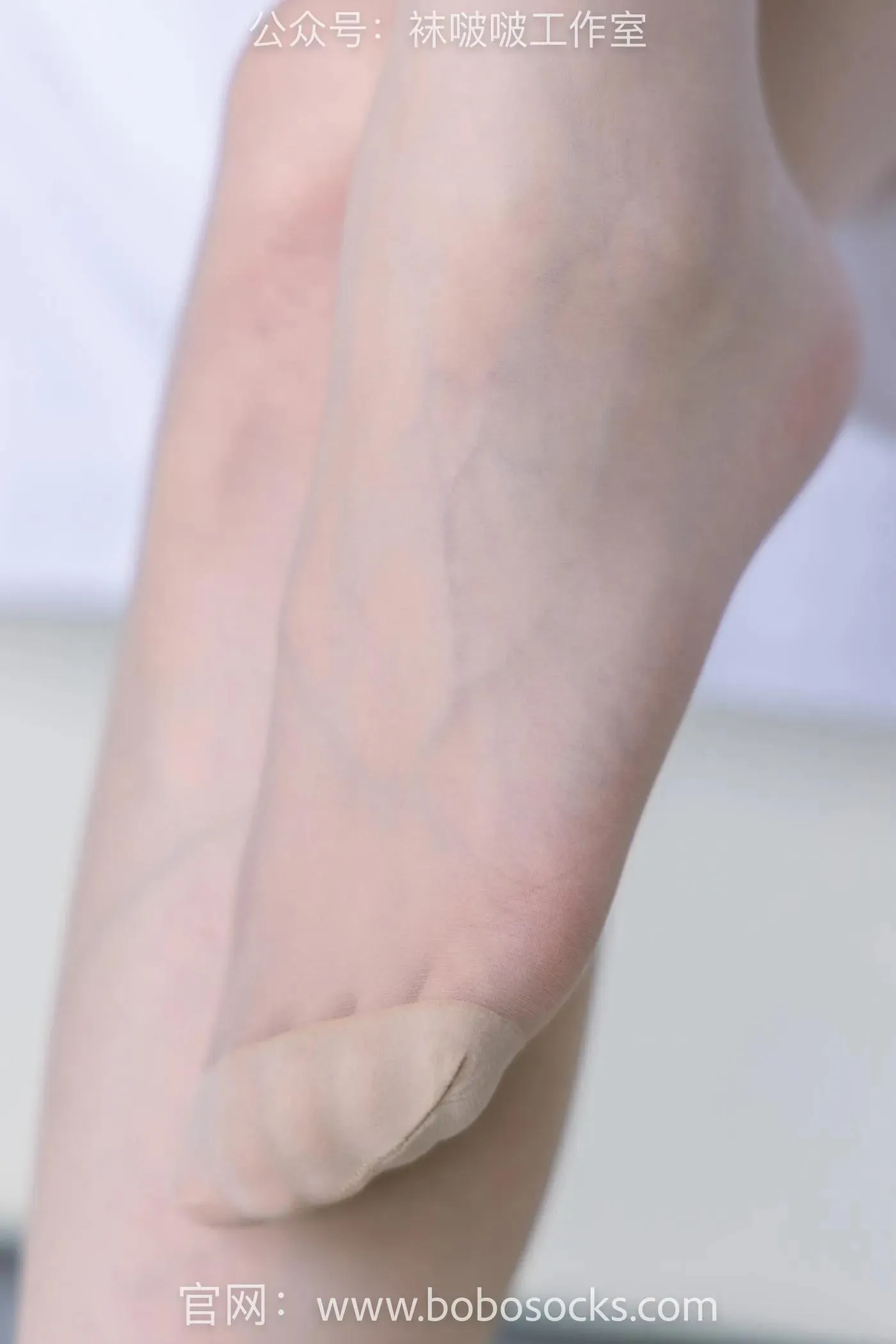 [BoBoSocks袜啵啵]NO.110 苏苏-高跟鞋、肉丝 [140P]插图9